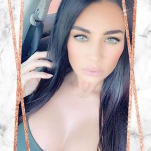 Meet your Posher, Tiffany
